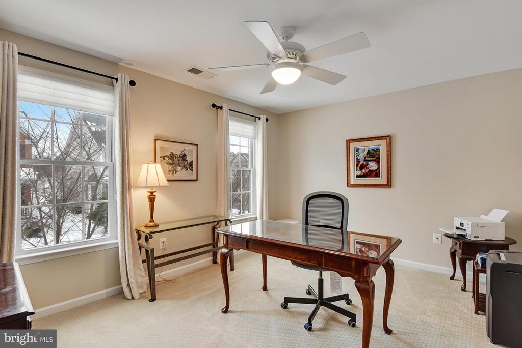 25241 Easterwood