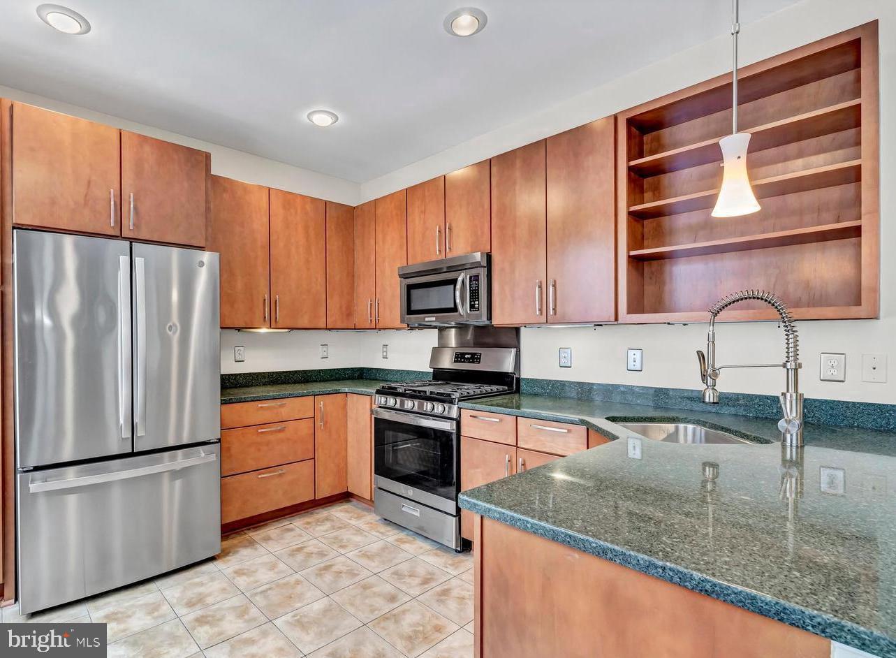 46740 OAKMERE TER