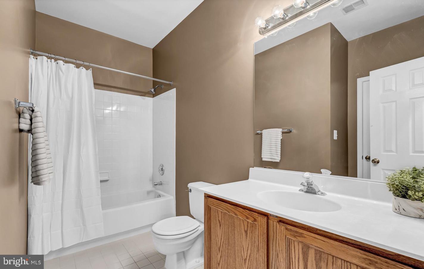 46740 OAKMERE TER