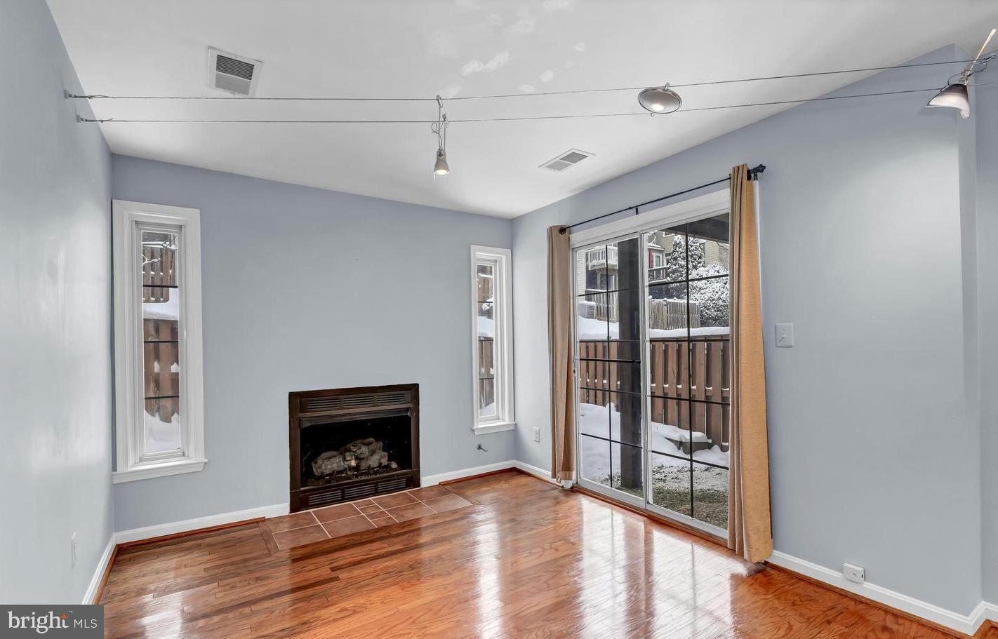 46740 OAKMERE TER
