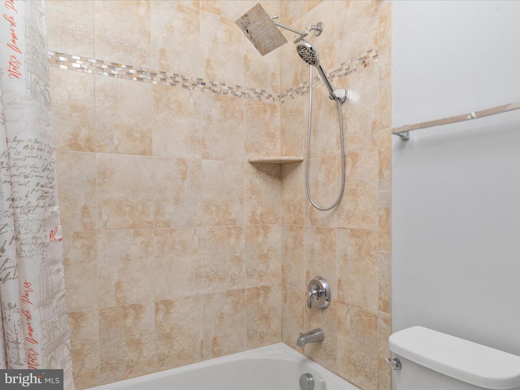 41680 Wakehurst Pl