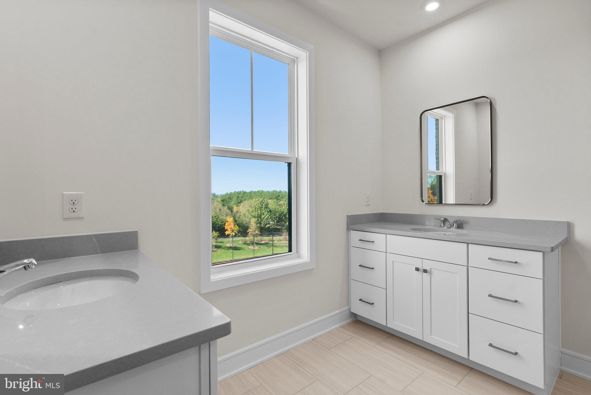 42621 Streamlet Sq