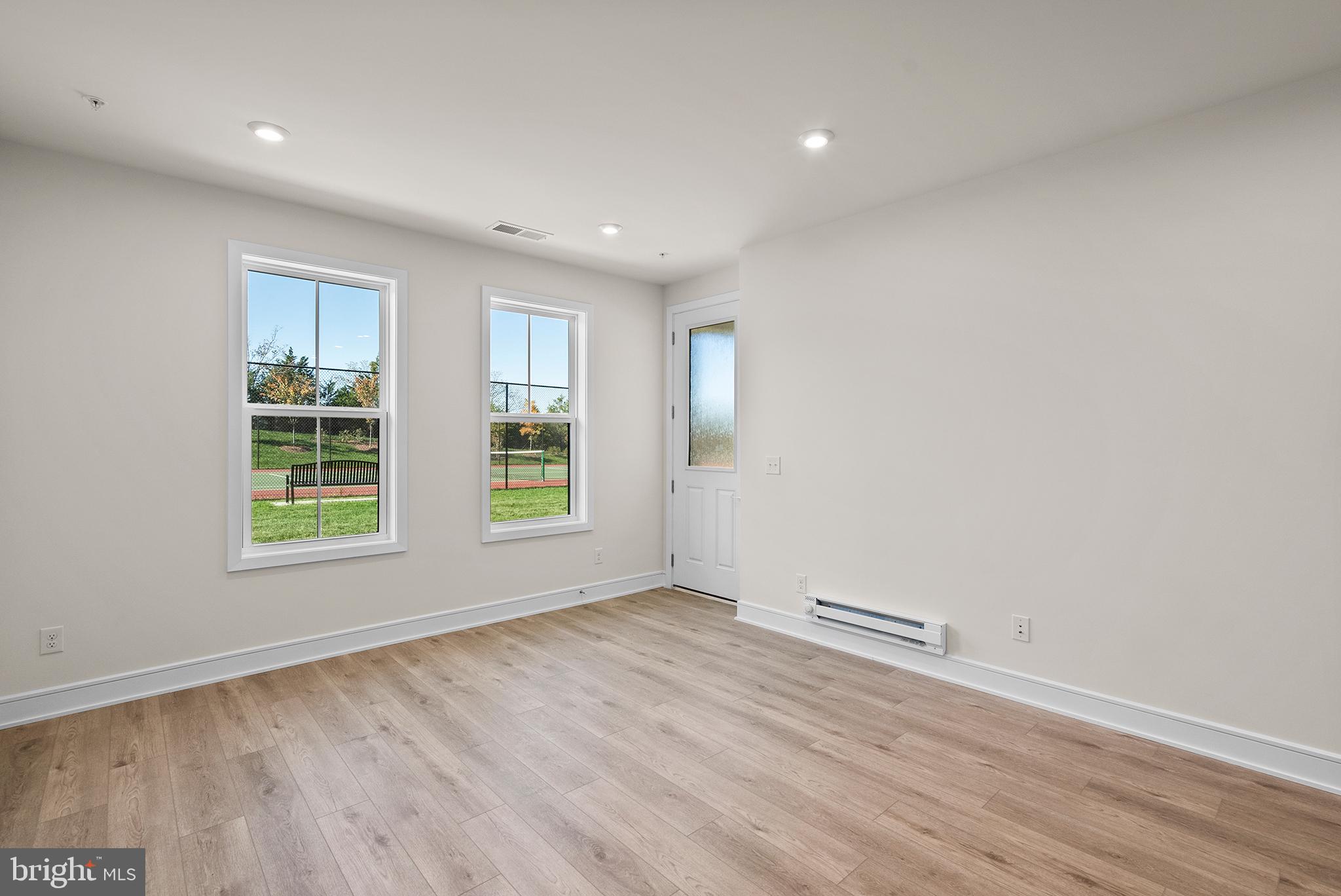 42621 Streamlet Sq