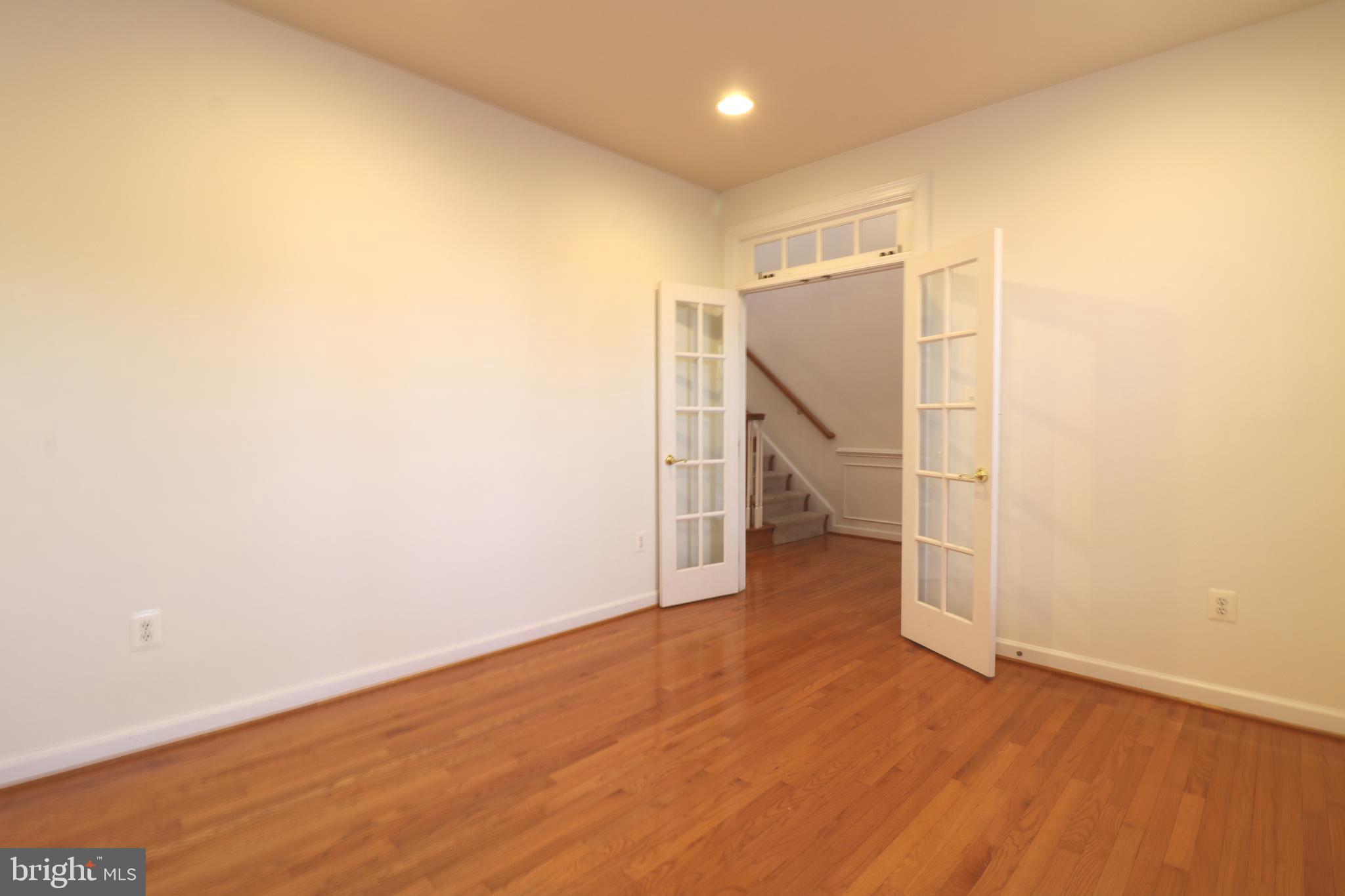 23045 MINERVA DR