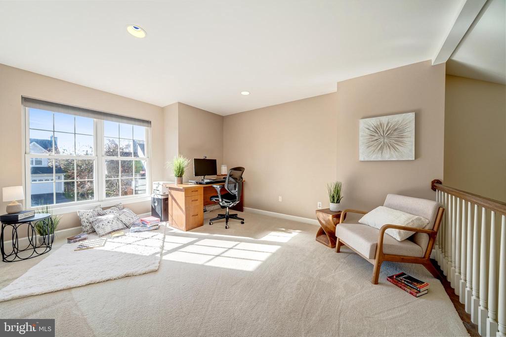 21016 Fowlers Mill Cir