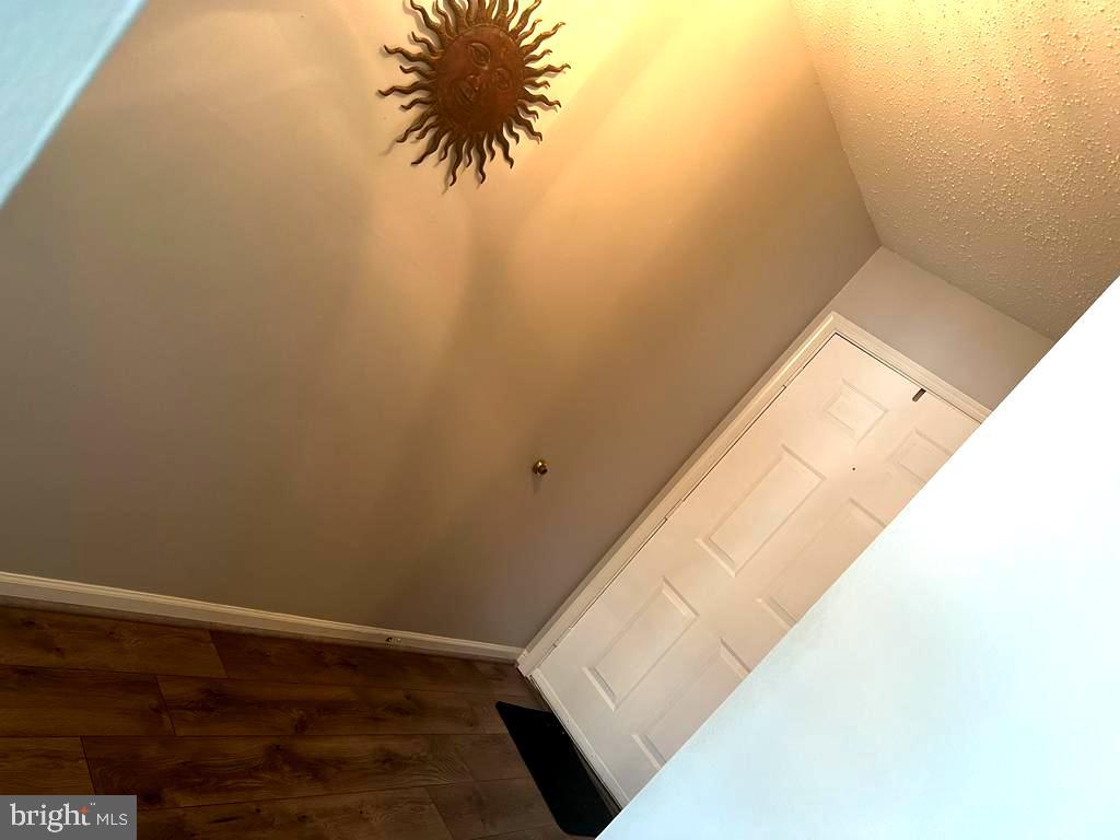113 PROSPERITY AVE SE #E