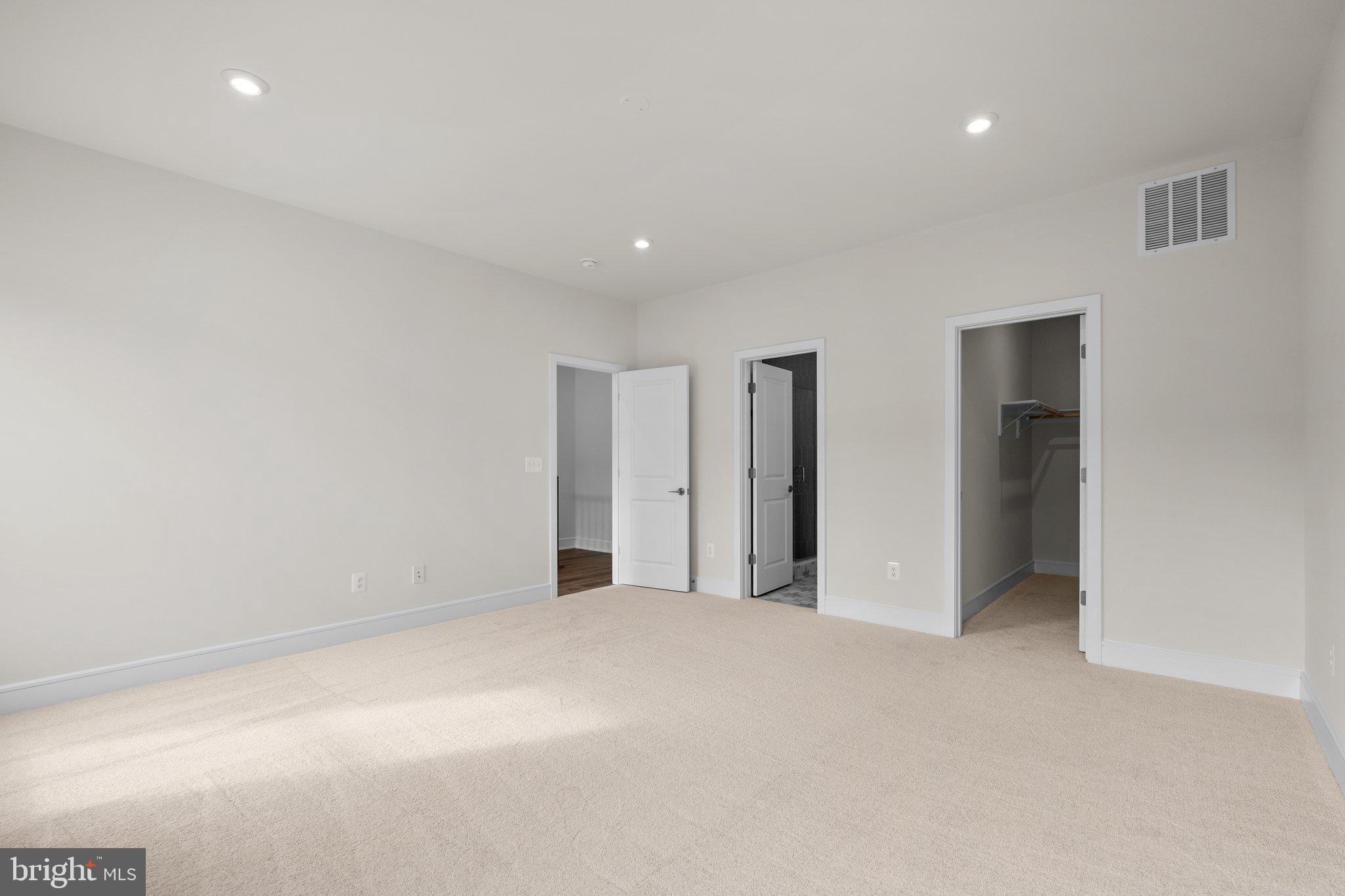 21728 Charing Cross Ter