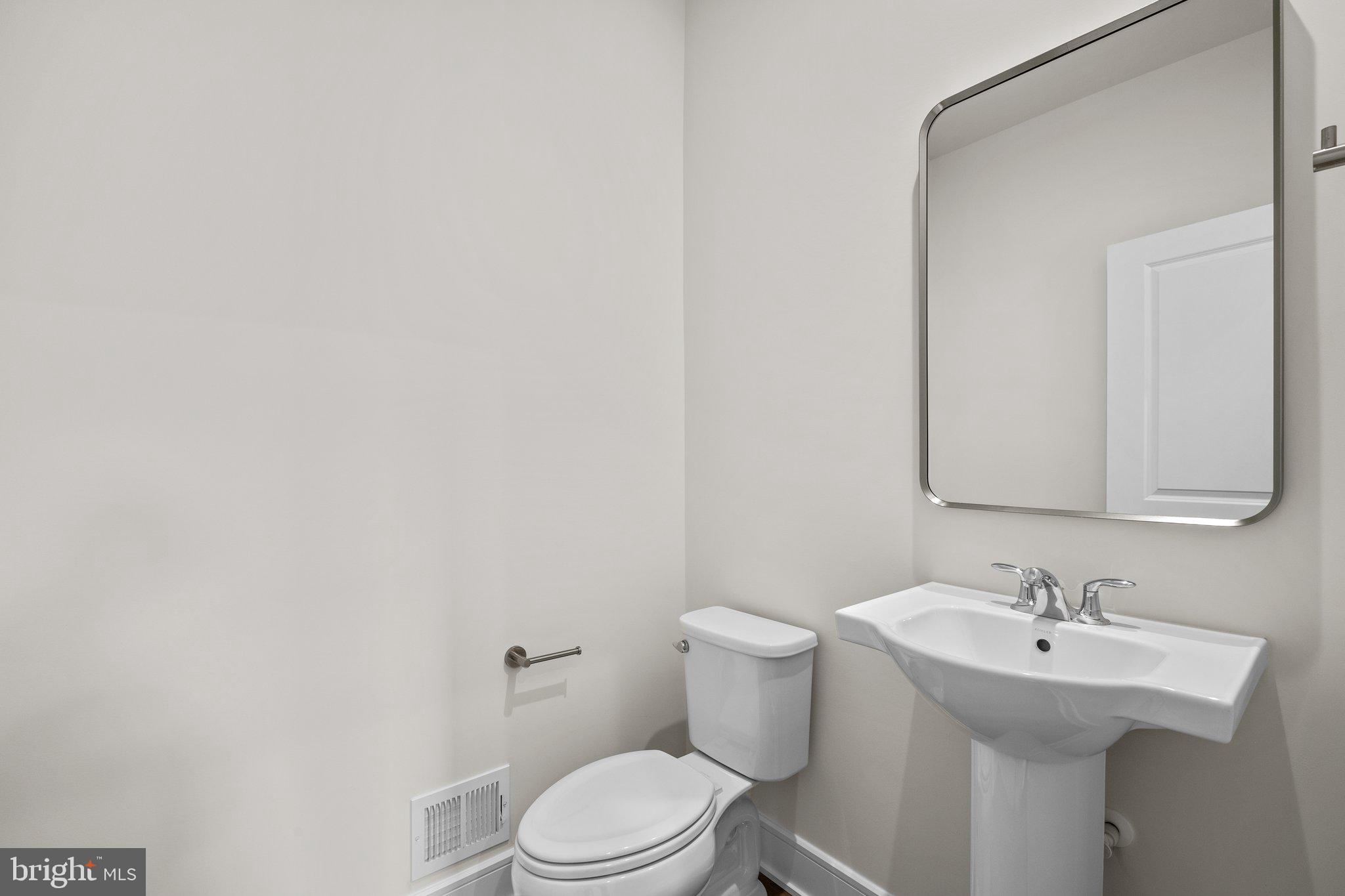 21728 Charing Cross Ter