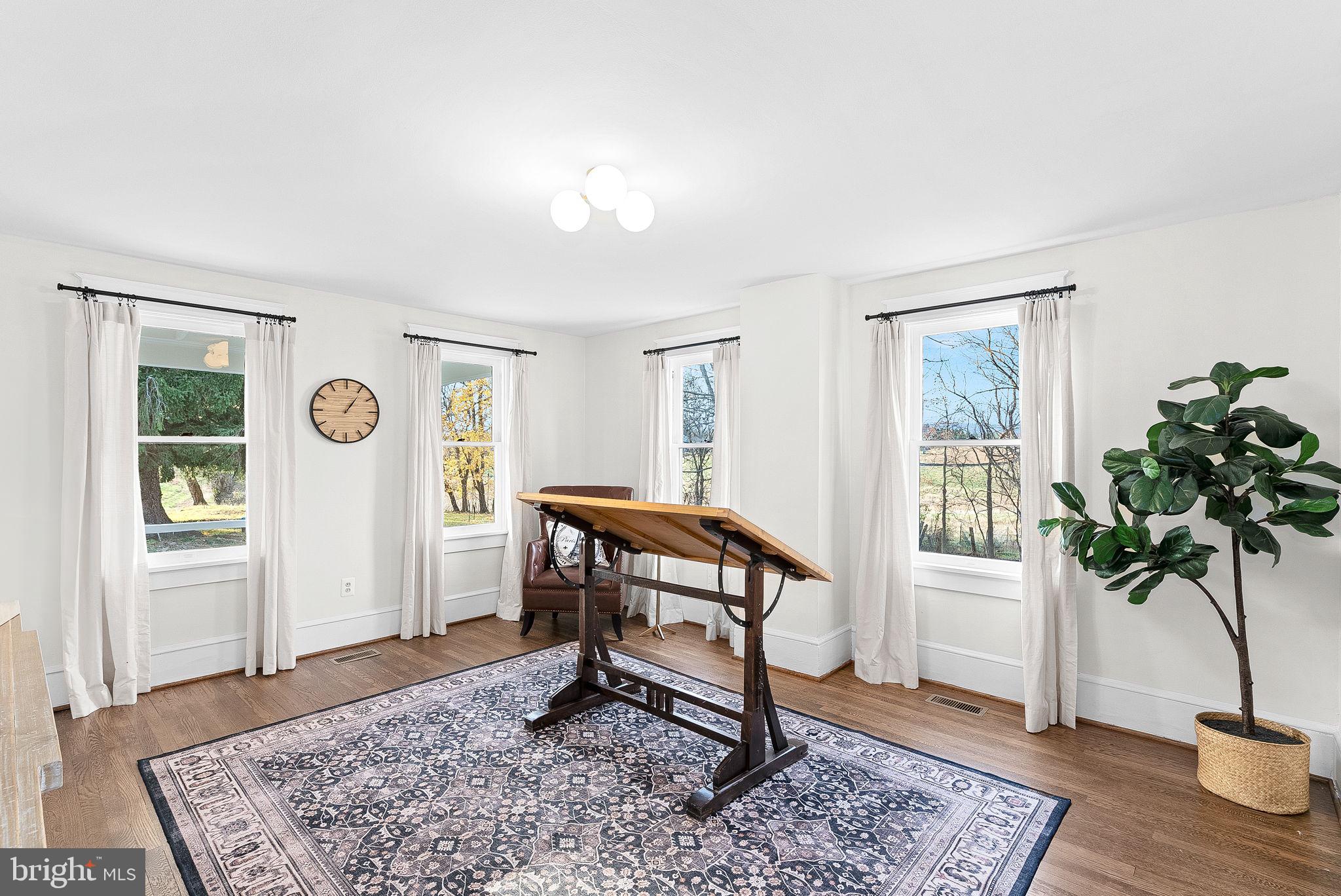 14749 Huber Pl
