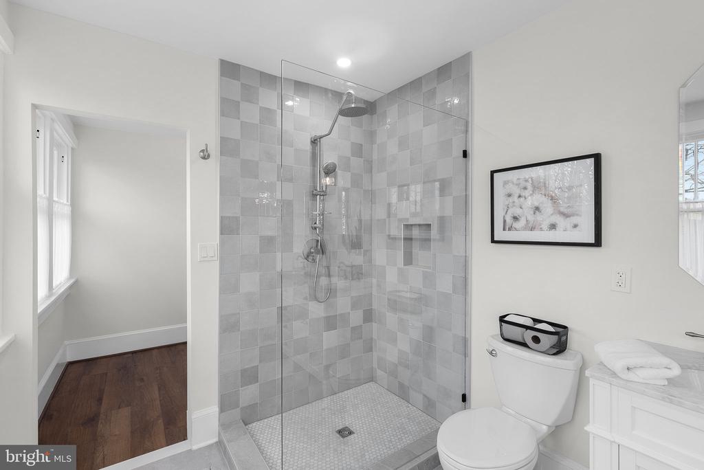 14749 Huber Pl