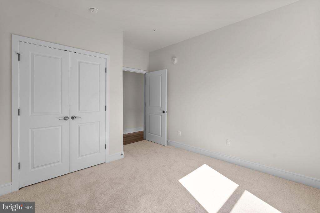 23679 Bolton Crescent #12-303