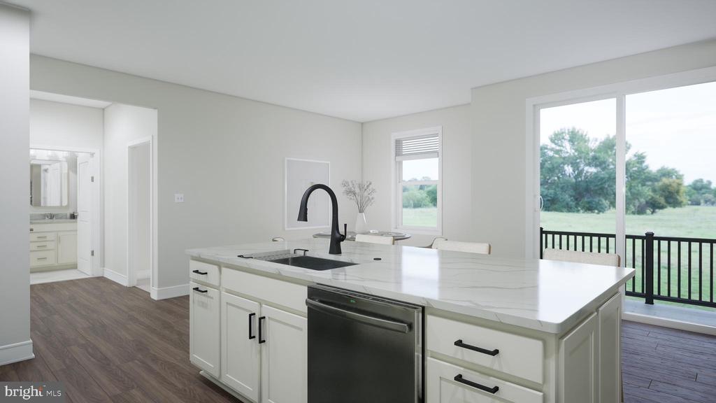 23640 Bolton Crescent #12-202