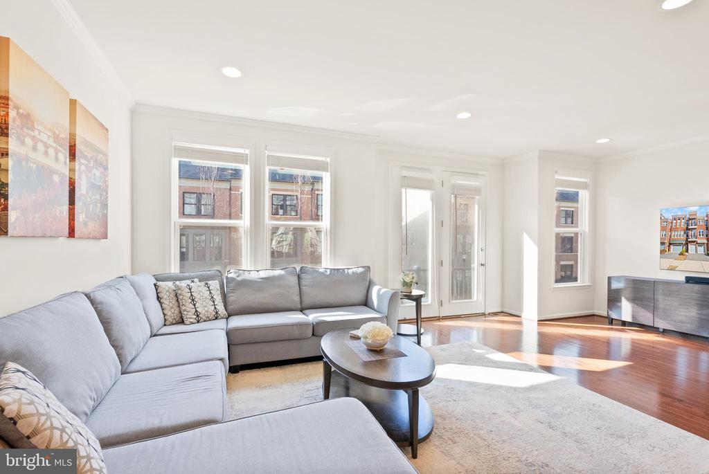 42274 Riggins Ridge Ter