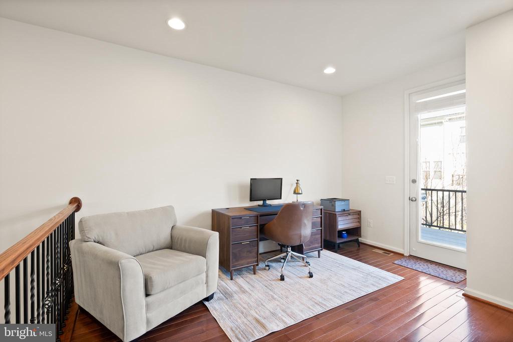42274 Riggins Ridge Ter