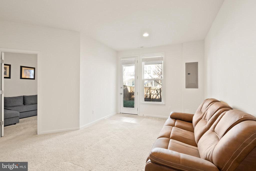 42274 Riggins Ridge Ter