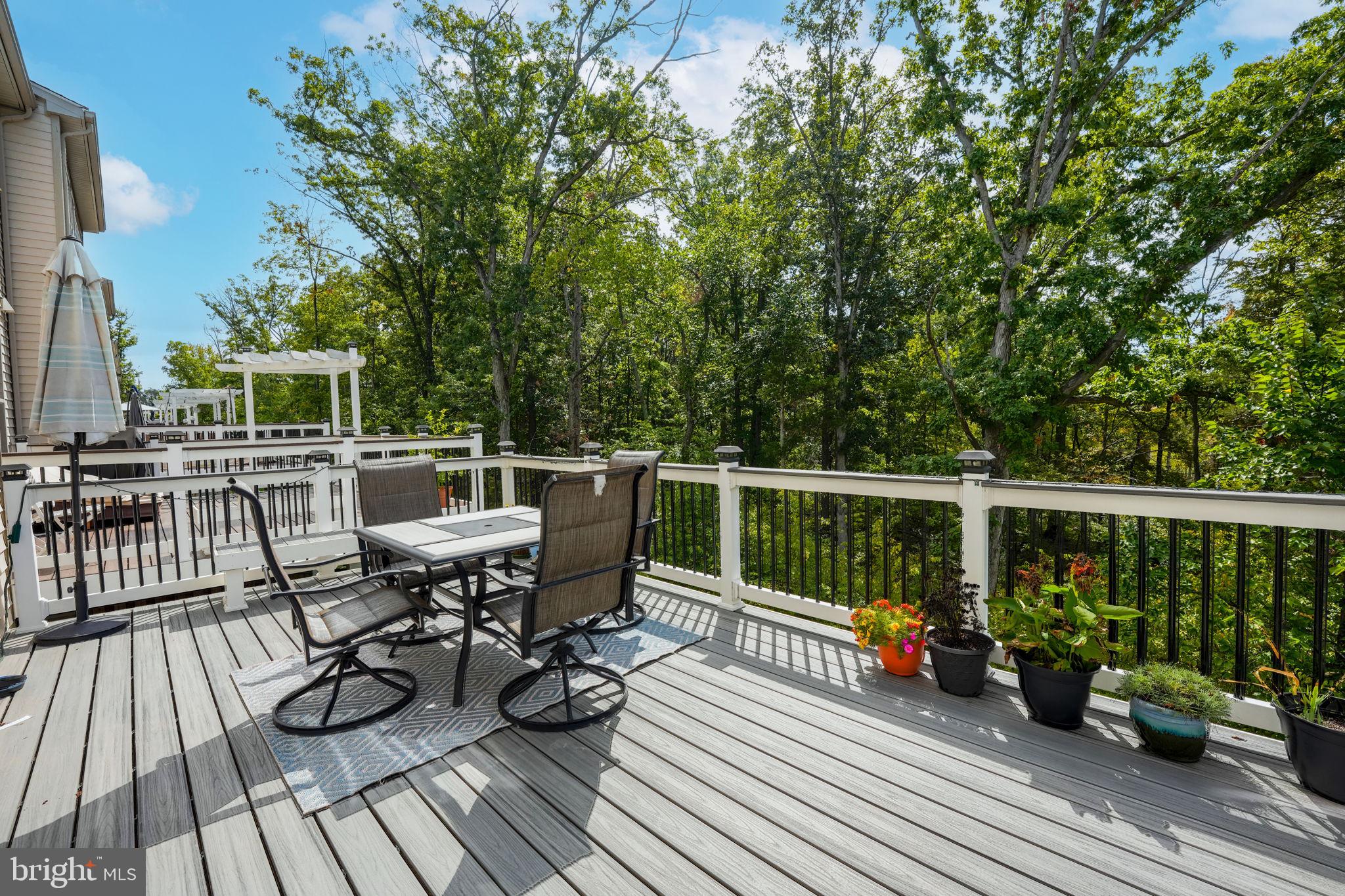 42488 Dogwood Glen Sq