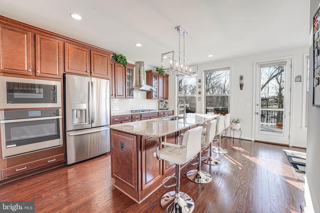 42488 Dogwood Glen Sq