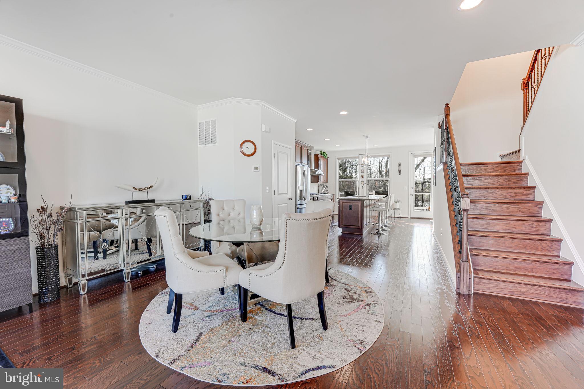 42488 Dogwood Glen Sq