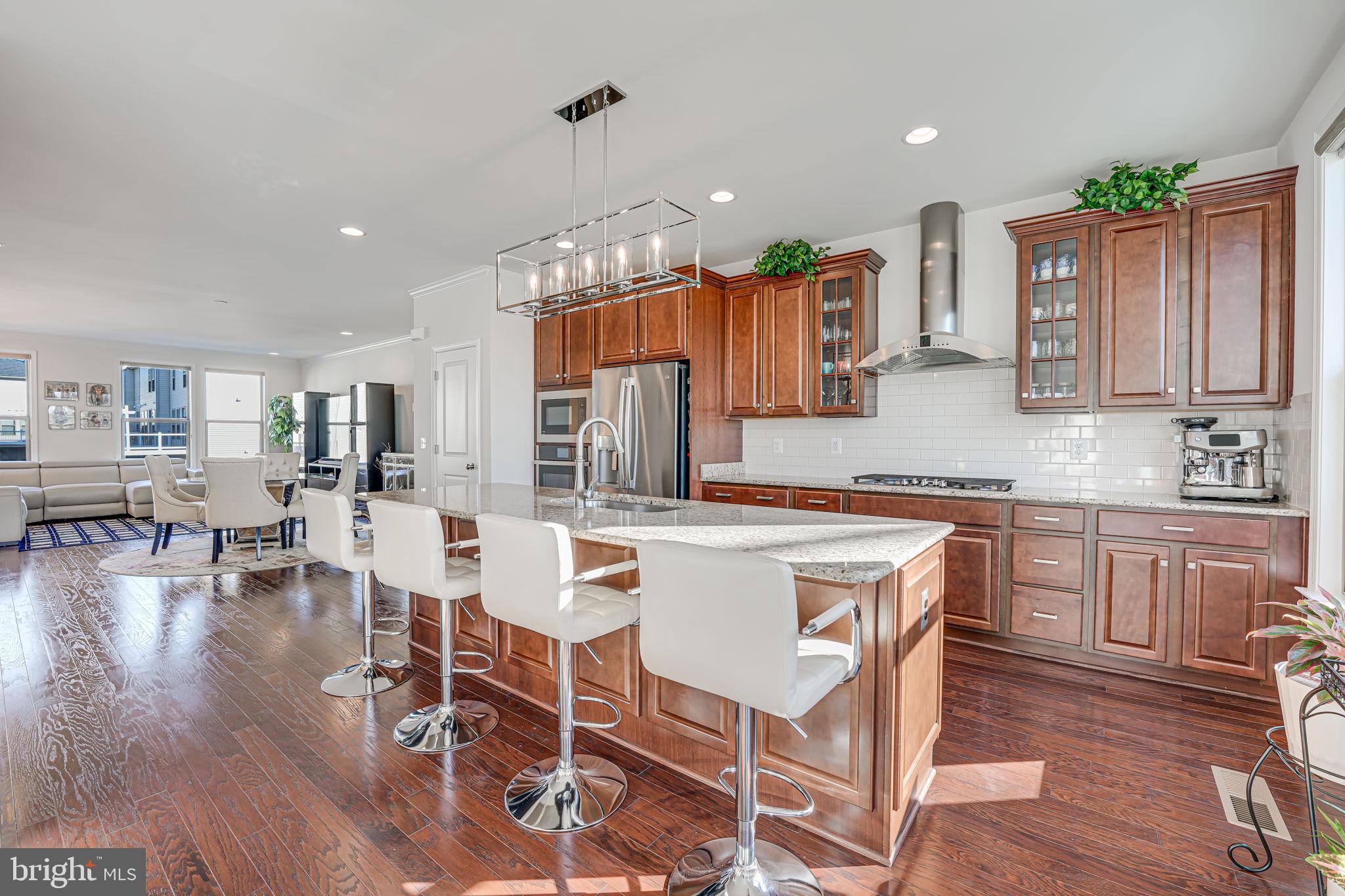 42488 Dogwood Glen Sq