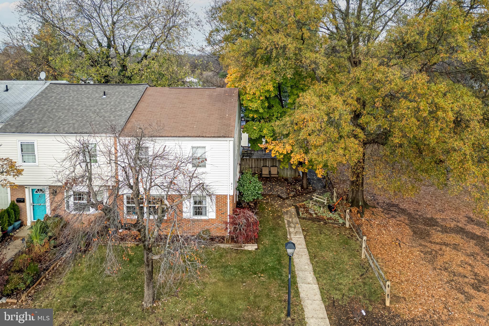 211 Nottoway St SE