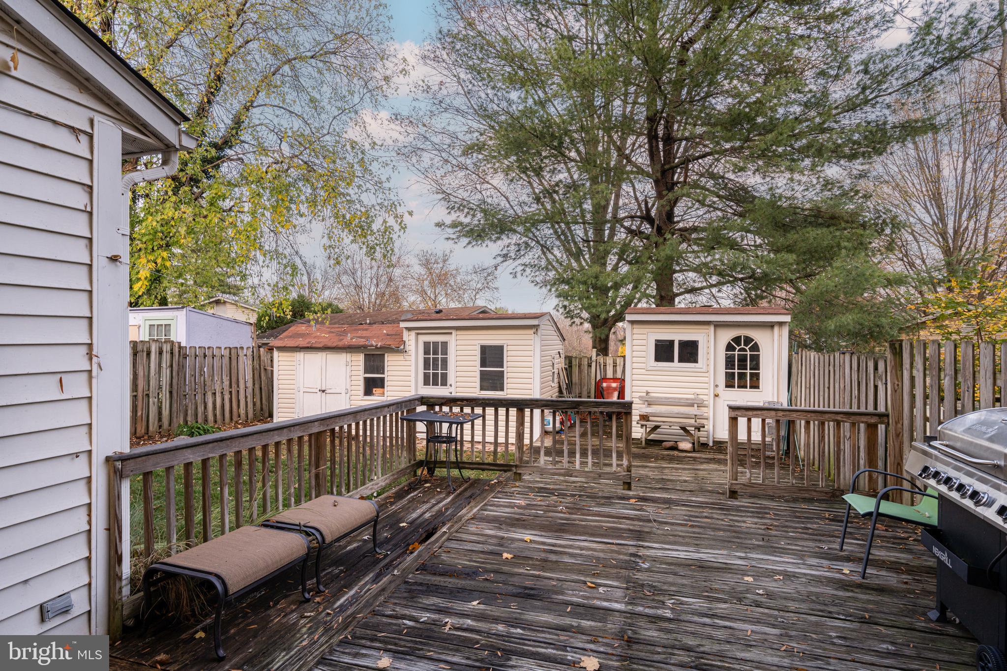 211 Nottoway St SE