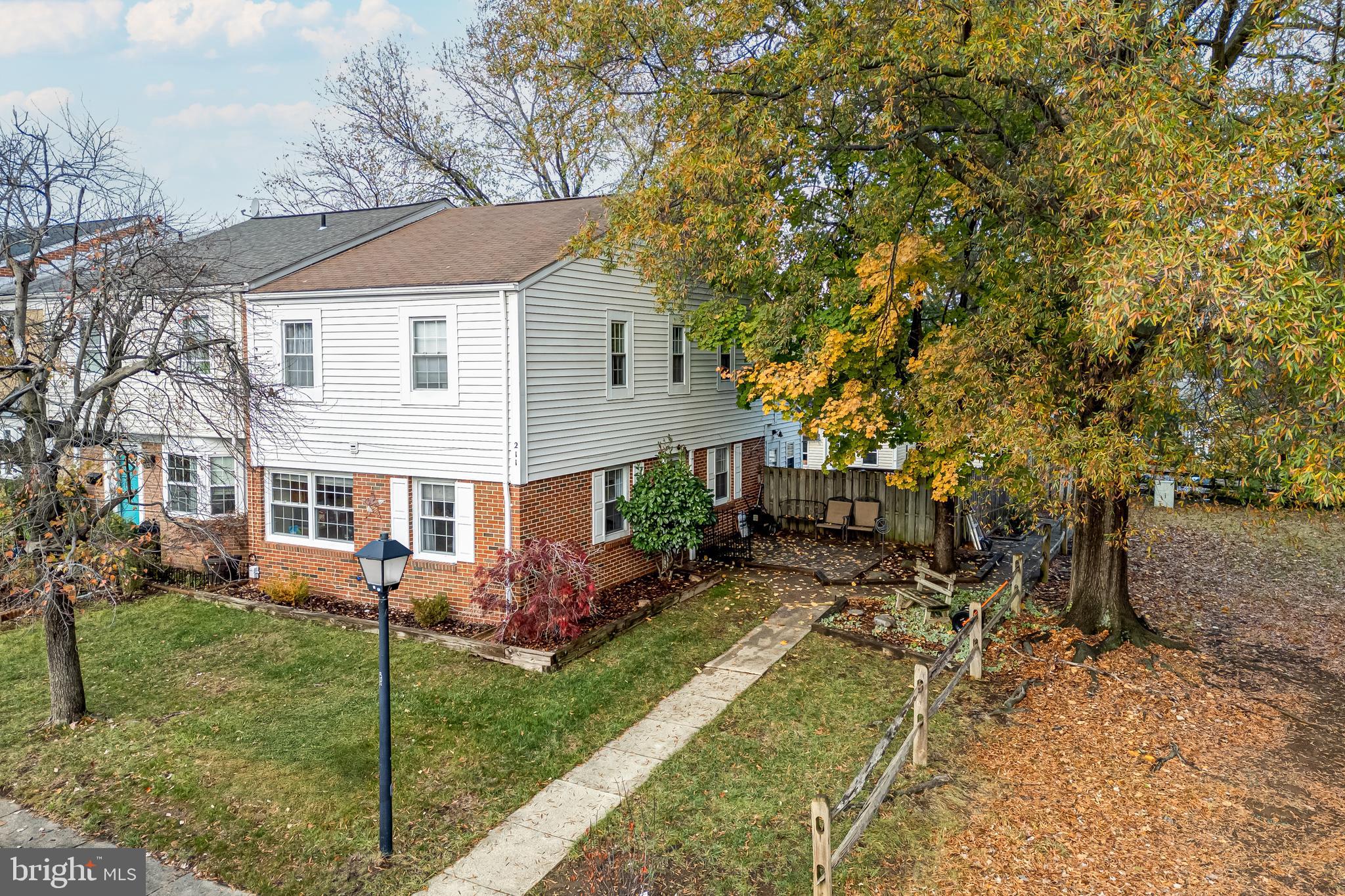 211 Nottoway St SE
