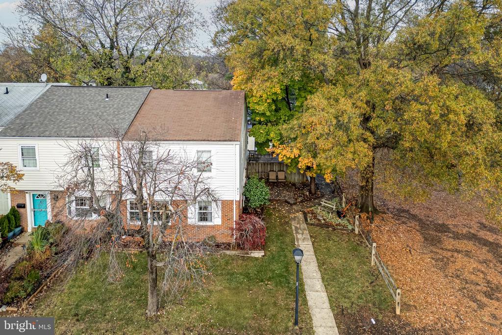 211 Nottoway St SE