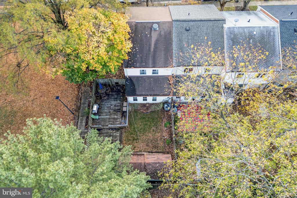 211 Nottoway St SE