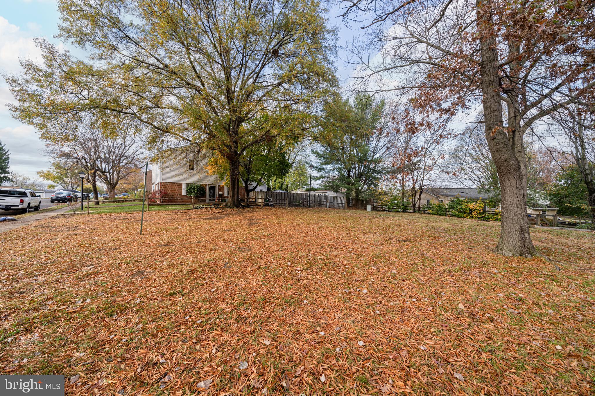 211 Nottoway St SE