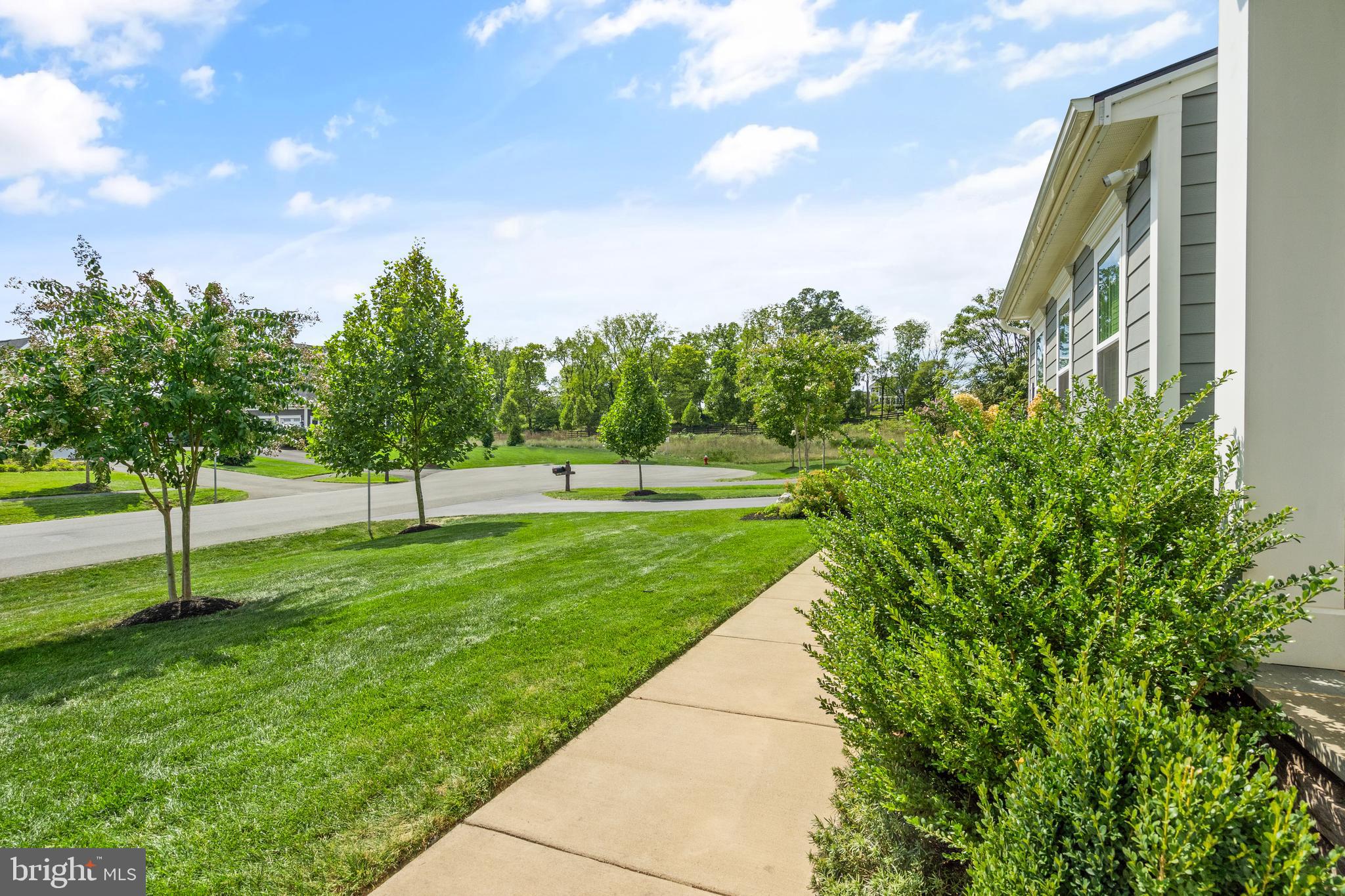 40730 Willow Walk Ct