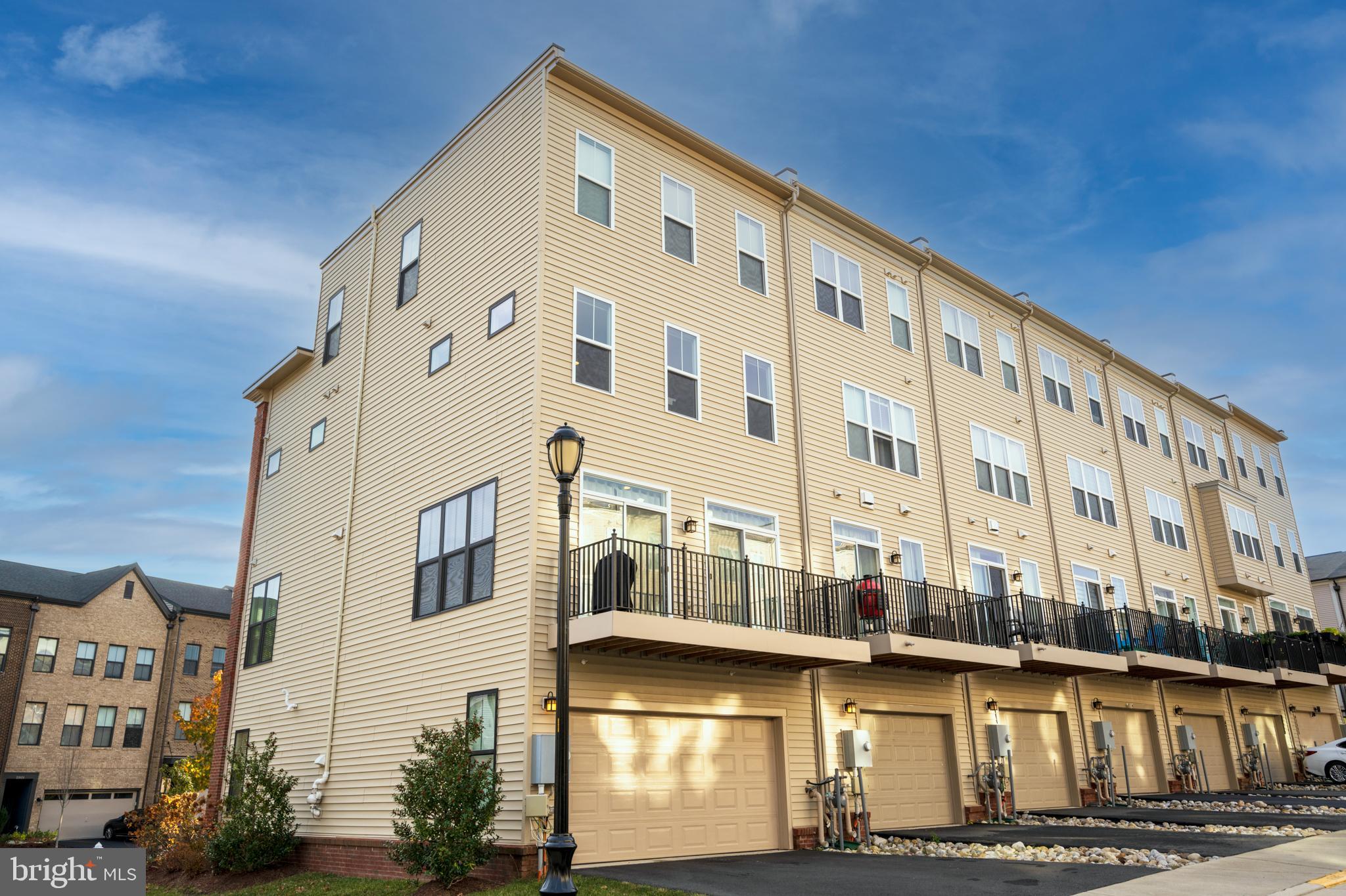 42365 ZEBULON SQ