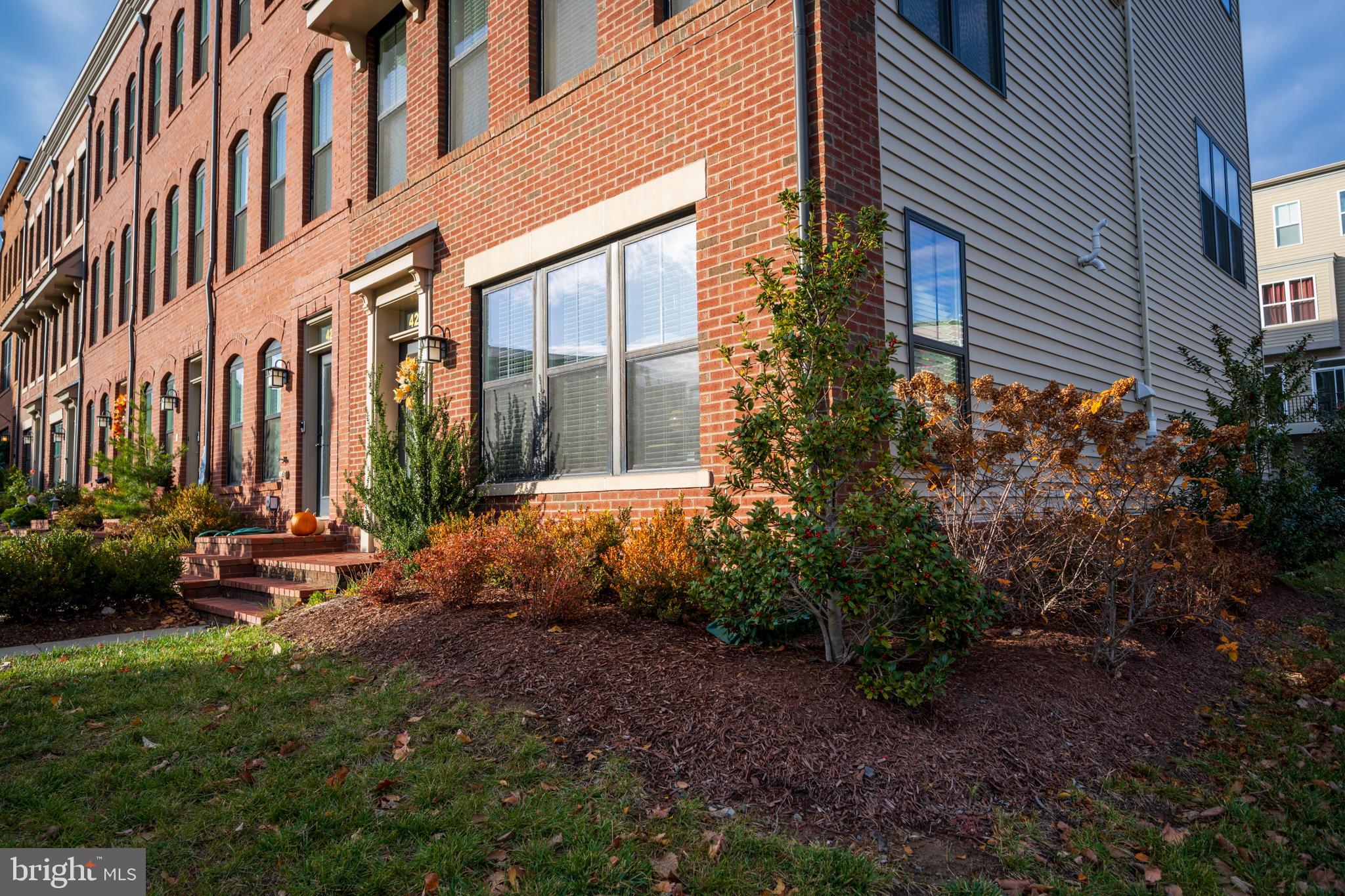 42365 ZEBULON SQ