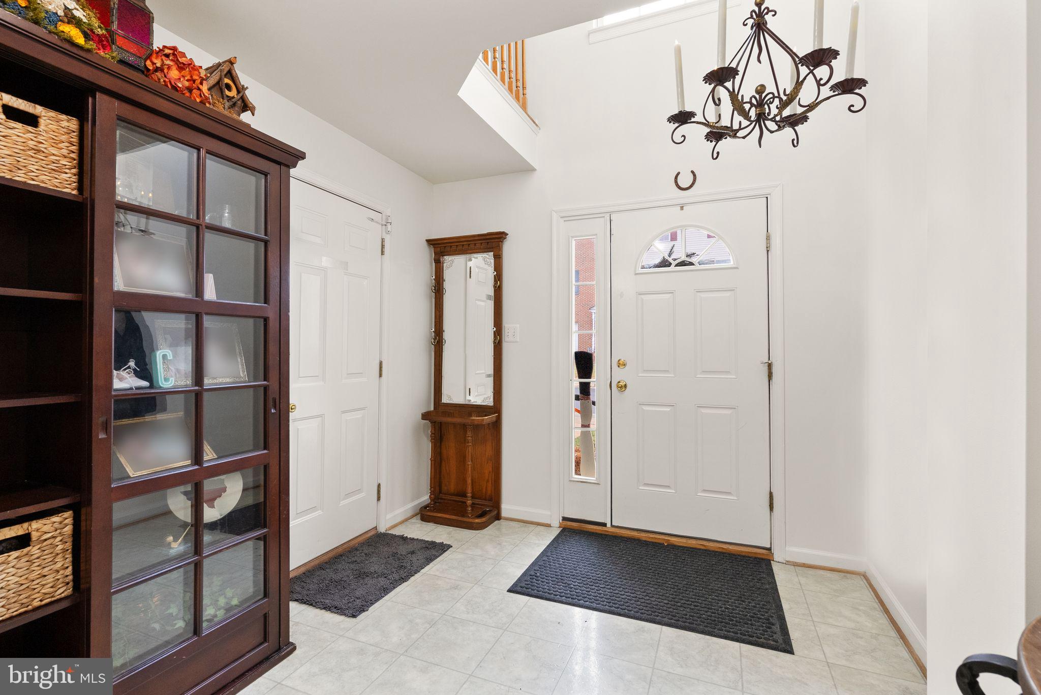 854 Vanderbilt Ter SE