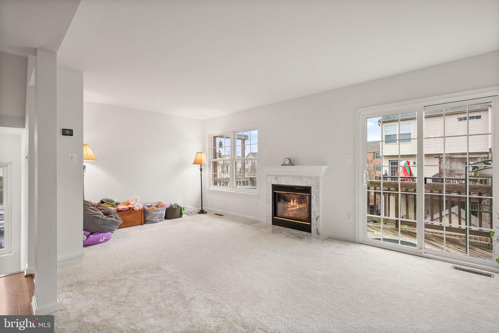 854 Vanderbilt Ter SE