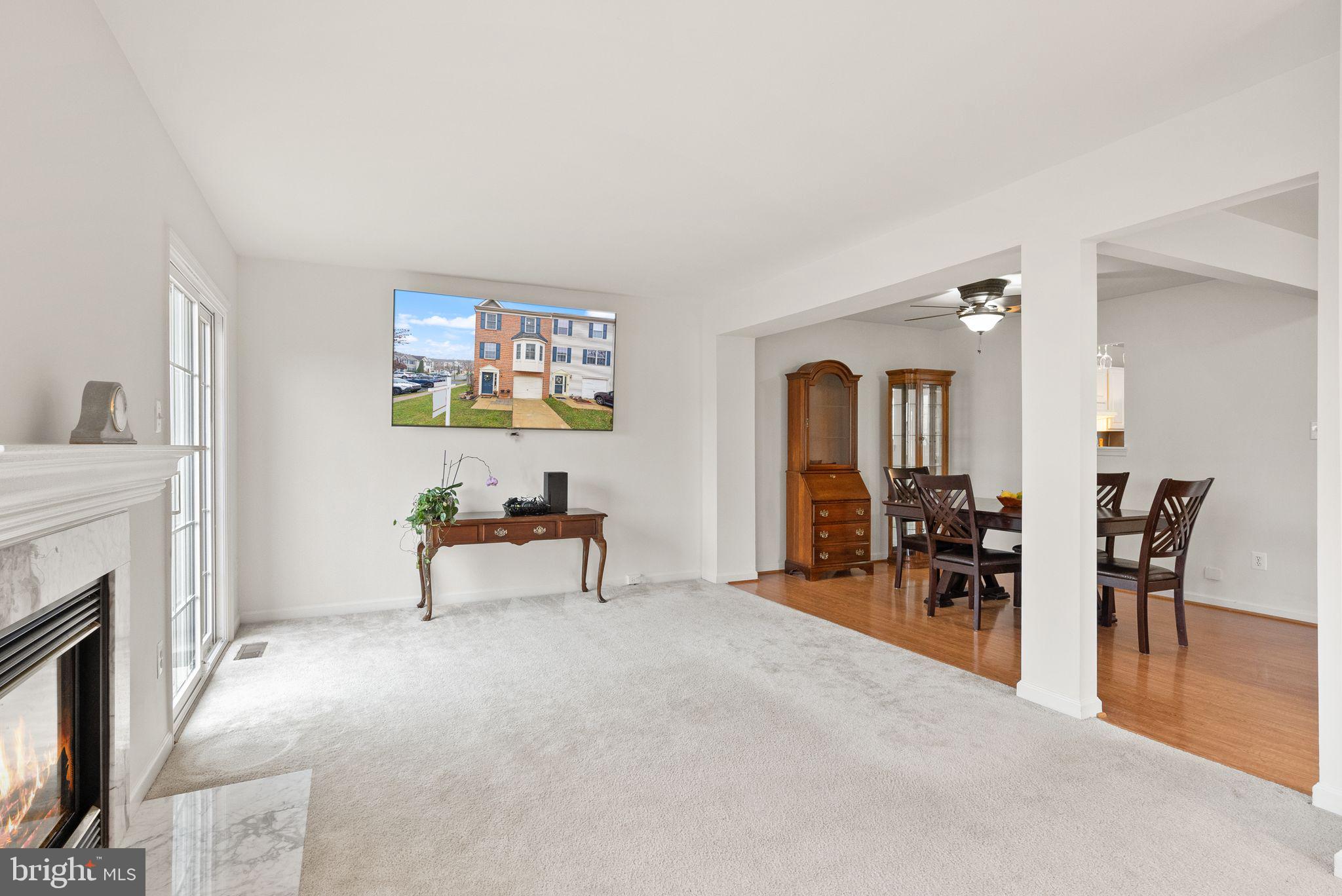 854 Vanderbilt Ter SE