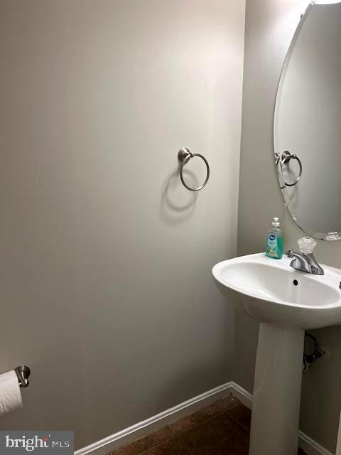 43050 CANDLEWICK SQ