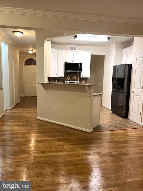 43050 CANDLEWICK SQ