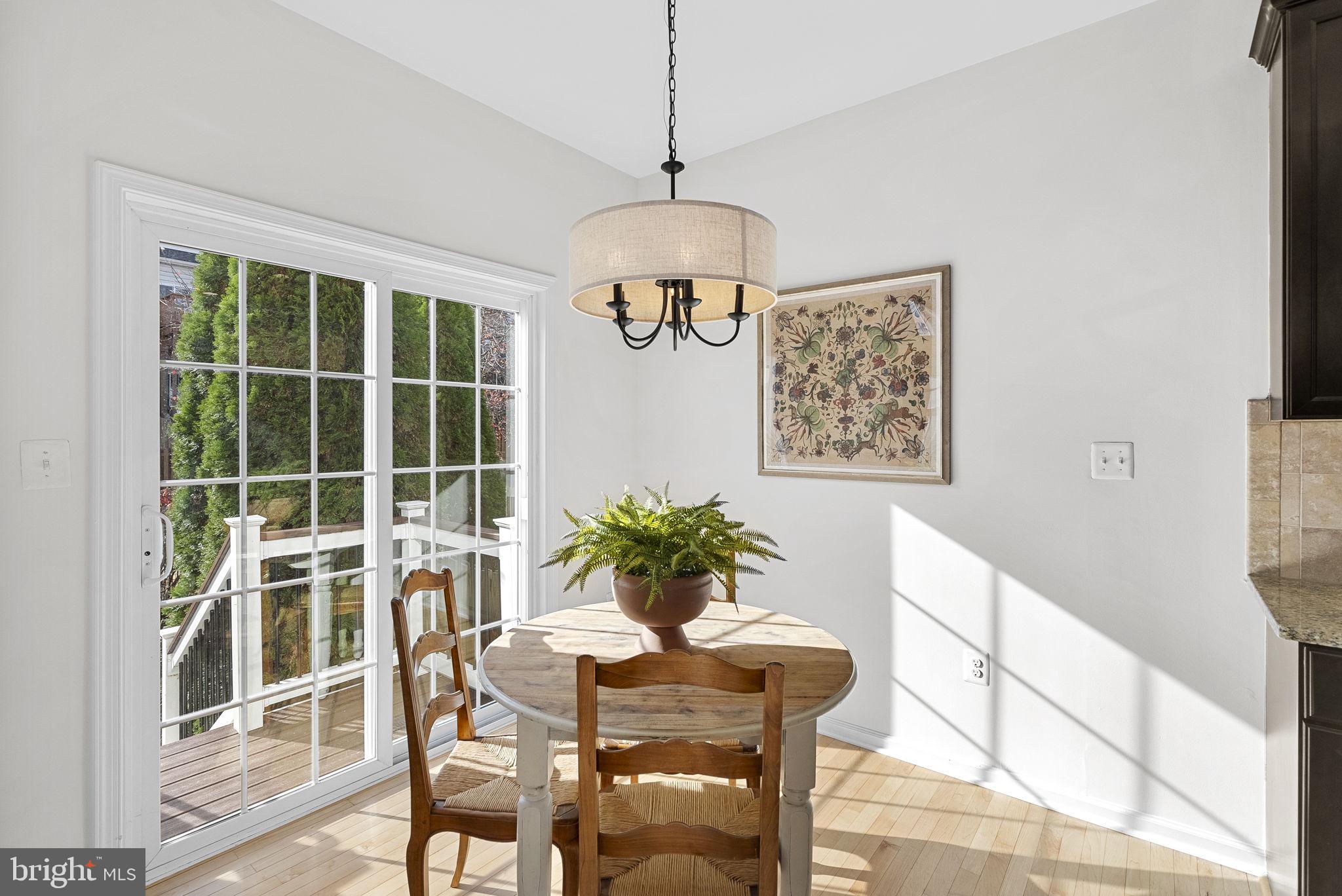 303 Dublin Sq