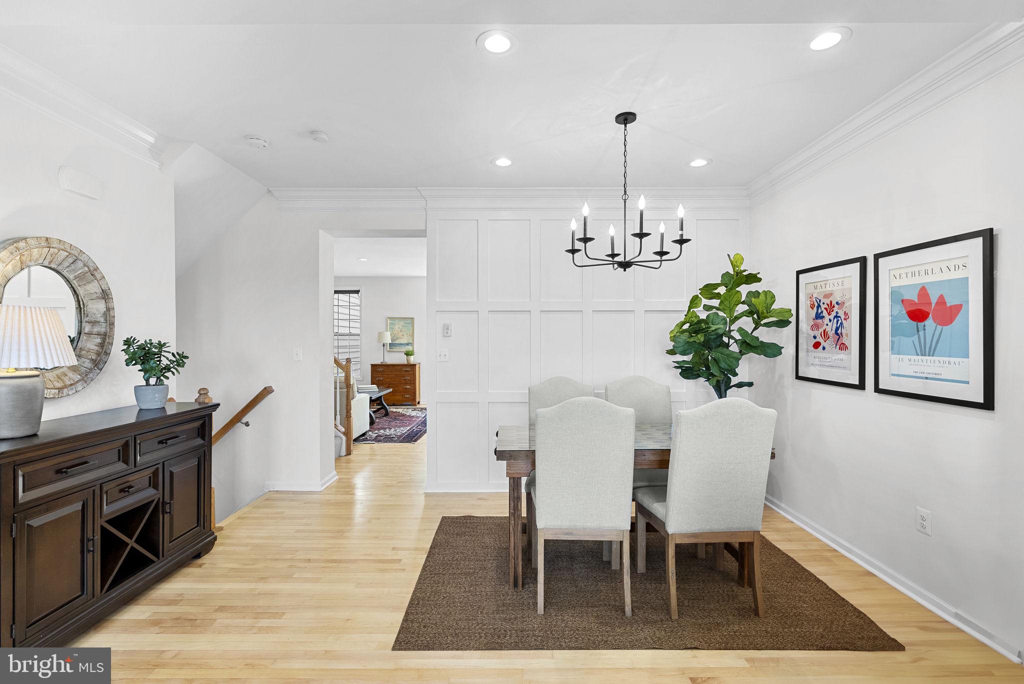 303 Dublin Sq
