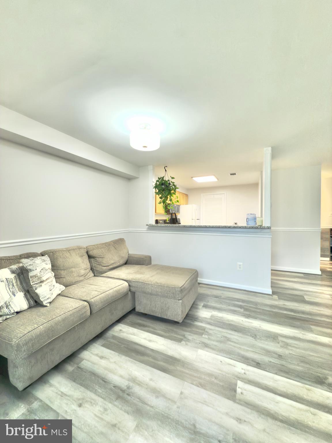 1068 Mycroft Ct