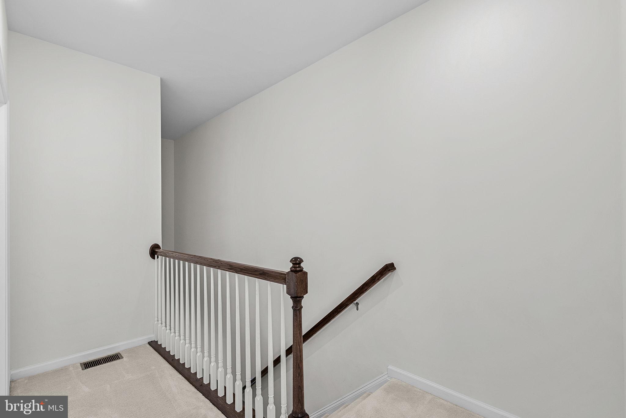 1310 Ribbon Limestone Ter SE