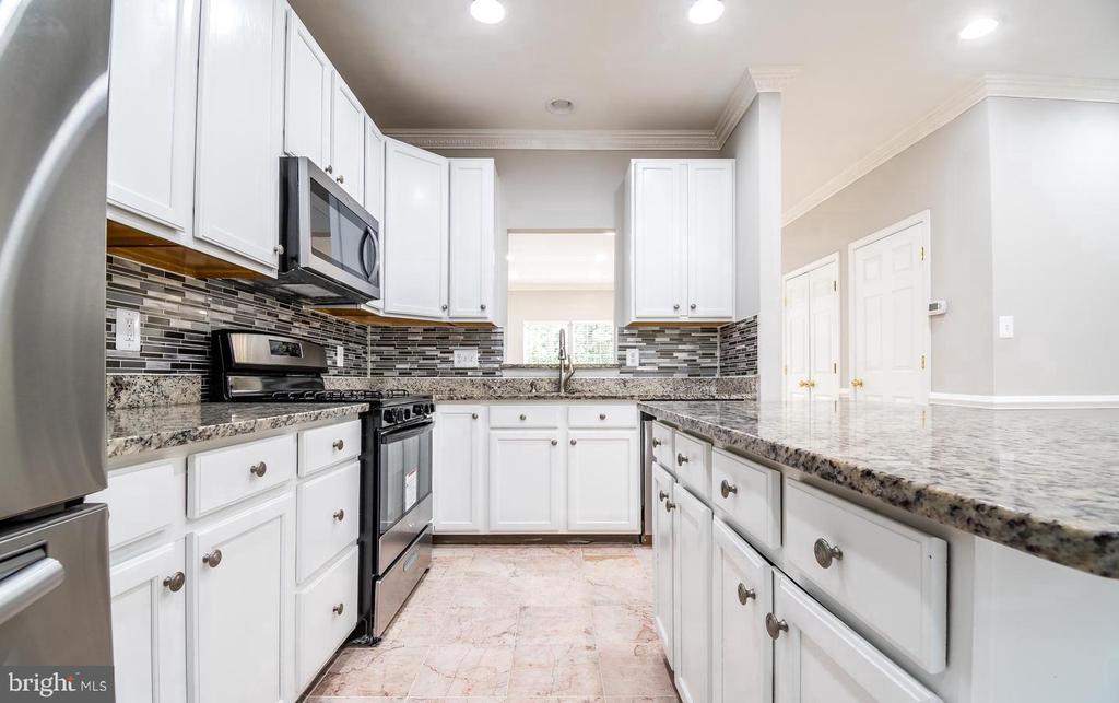 45572 GRAND CENTRAL SQ