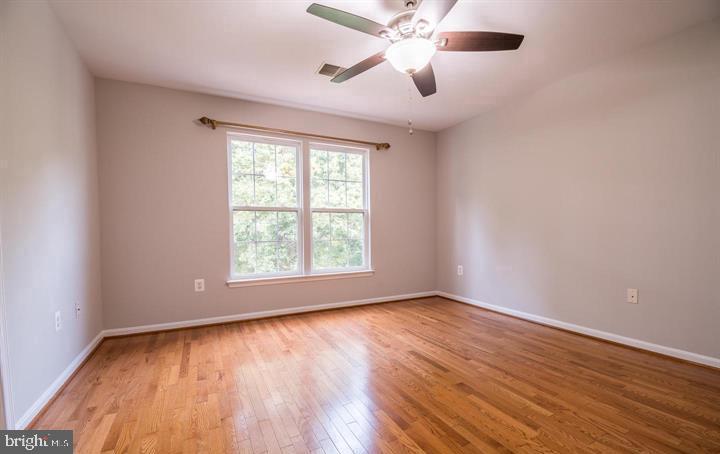 45572 GRAND CENTRAL SQ