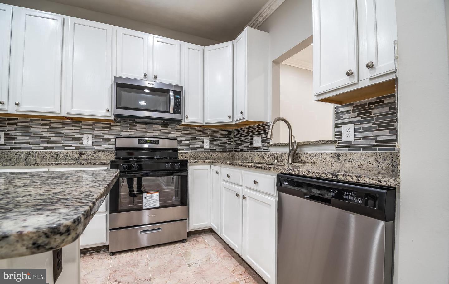 45572 GRAND CENTRAL SQ