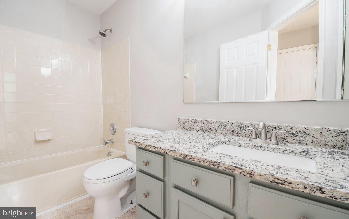45572 GRAND CENTRAL SQ