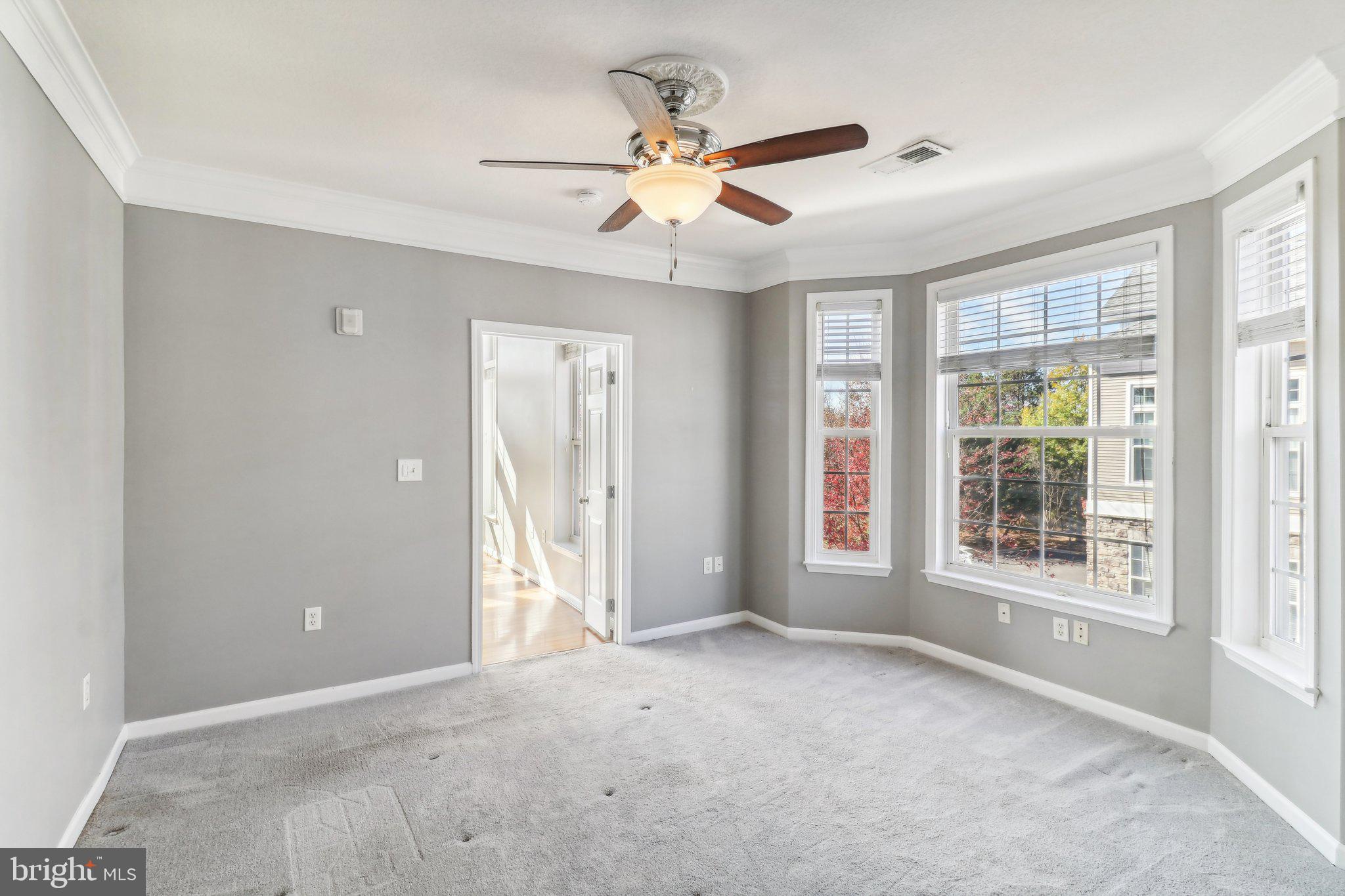507 SUNSET VIEW TER SE #303