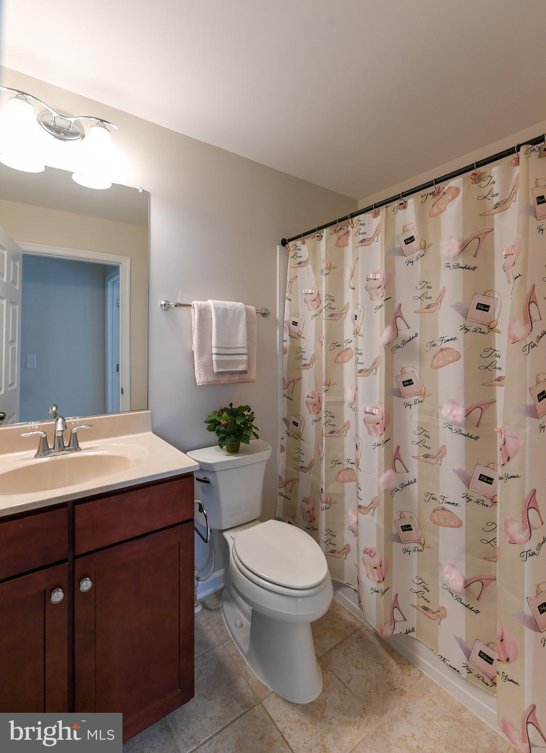 25225 Briargate Ter