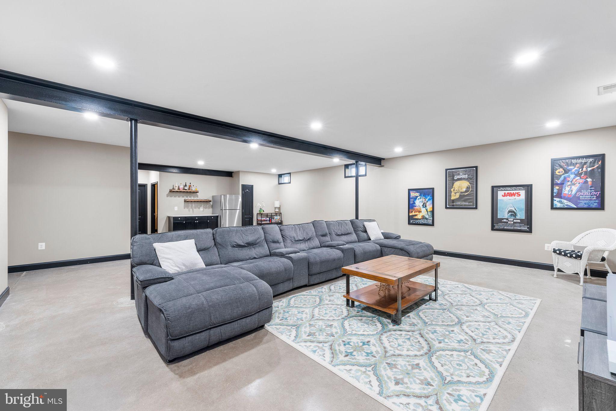 24481 Island Pool Ct