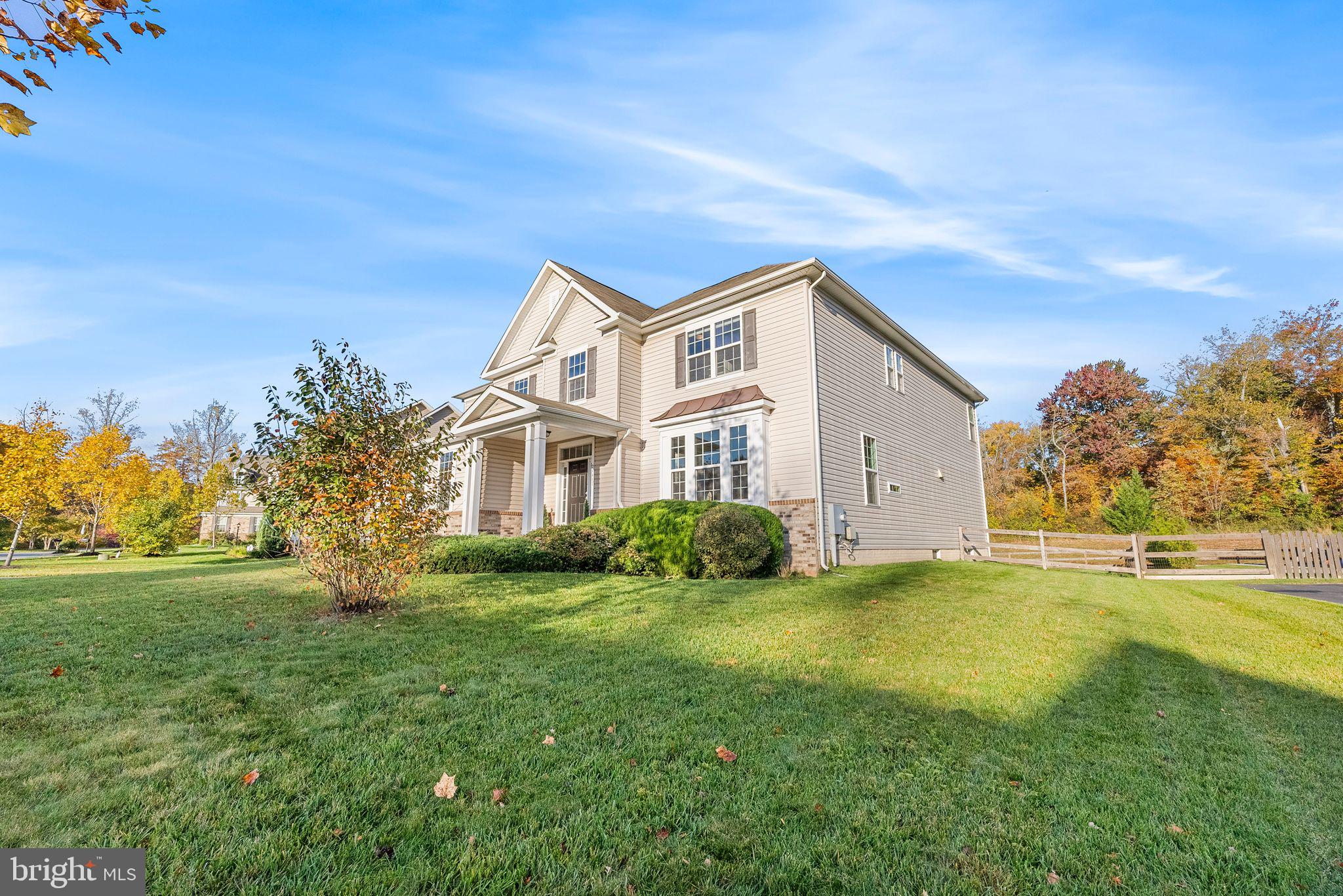24481 Island Pool Ct