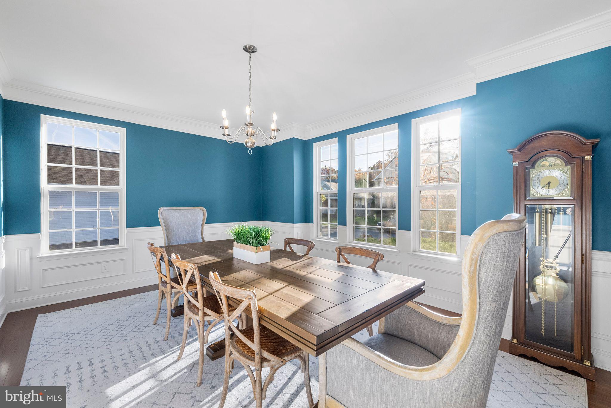24481 Island Pool Ct